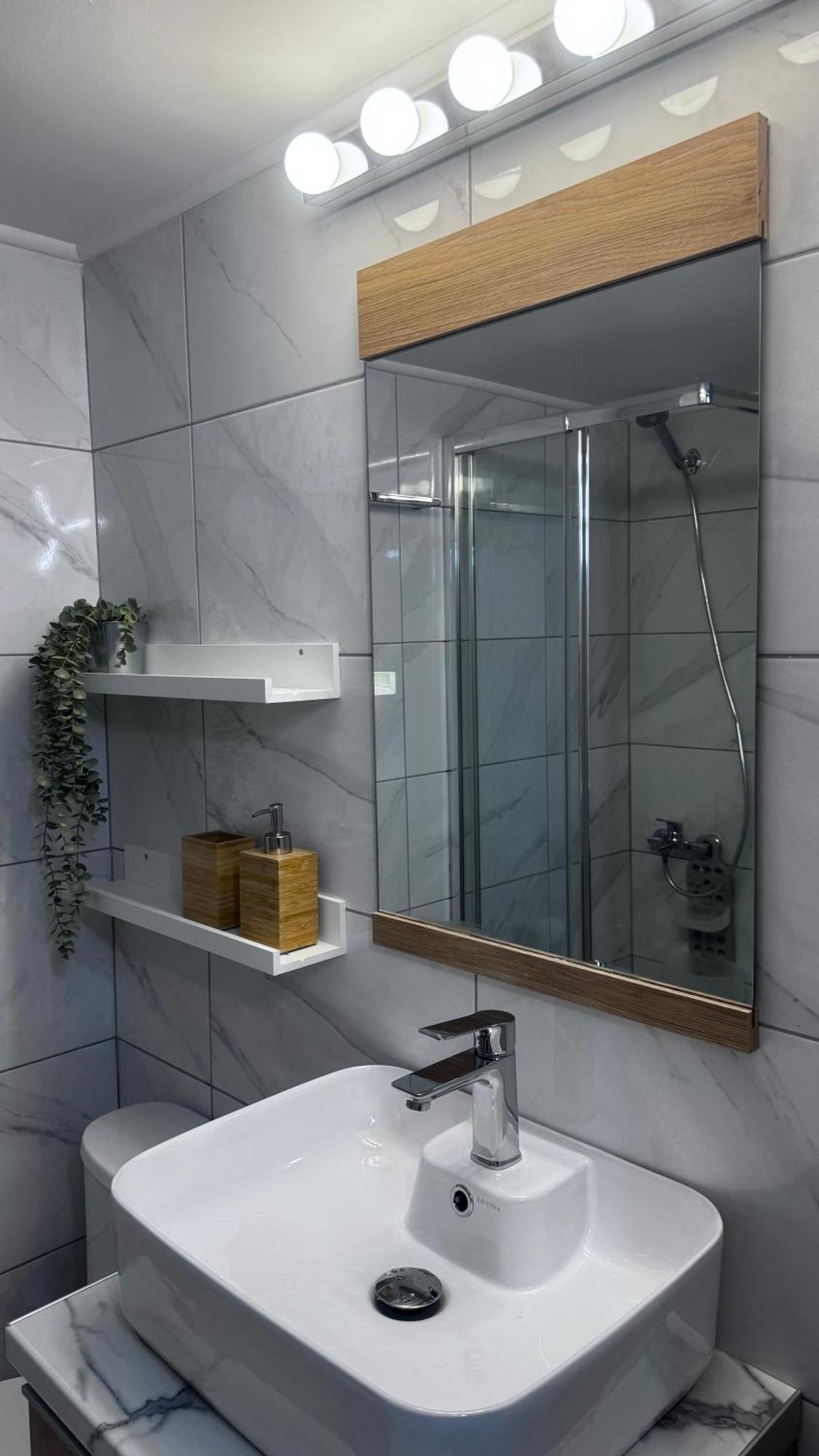 Апартаменты Urban Breeze Aparment 1 Афины Экстерьер фото